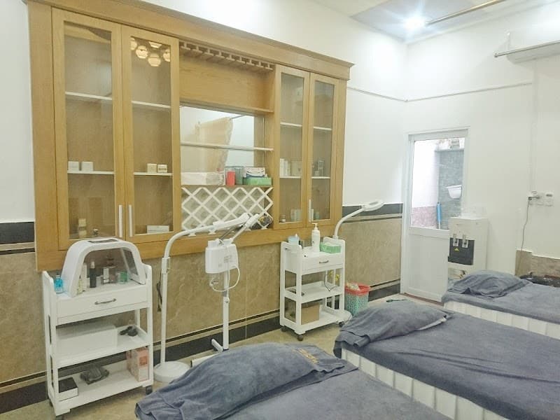 Nhượng quyền kinh doanh Spa Quận Cầu Giấy photo