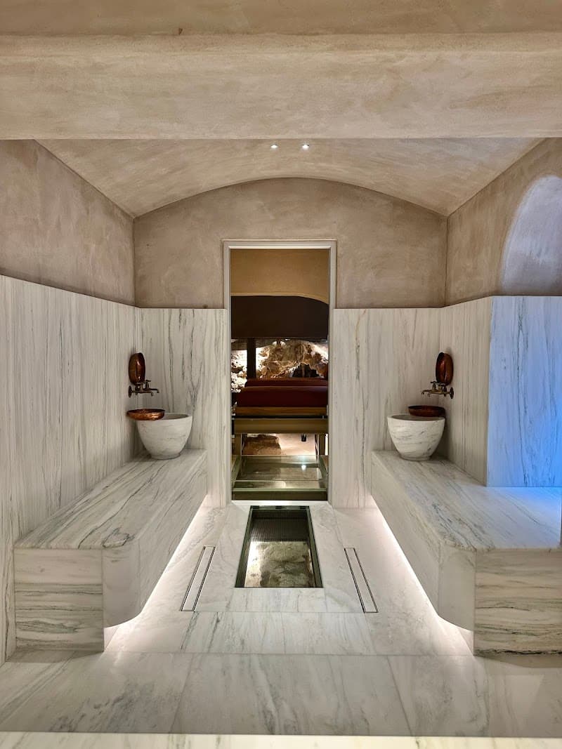 Athens niche spa photo