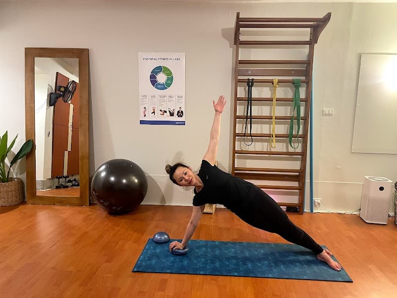 Nick's Pain Relief Therapy Health Room - Adhesion Pain Therapy, Fascia Relaxation, Skeletal Balance, Traditional Orthopedic Massage Taipei City photo