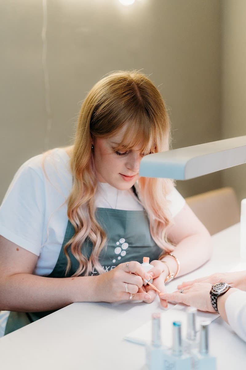 Nikkis Fabulous Nails & Beauty Guildford photo