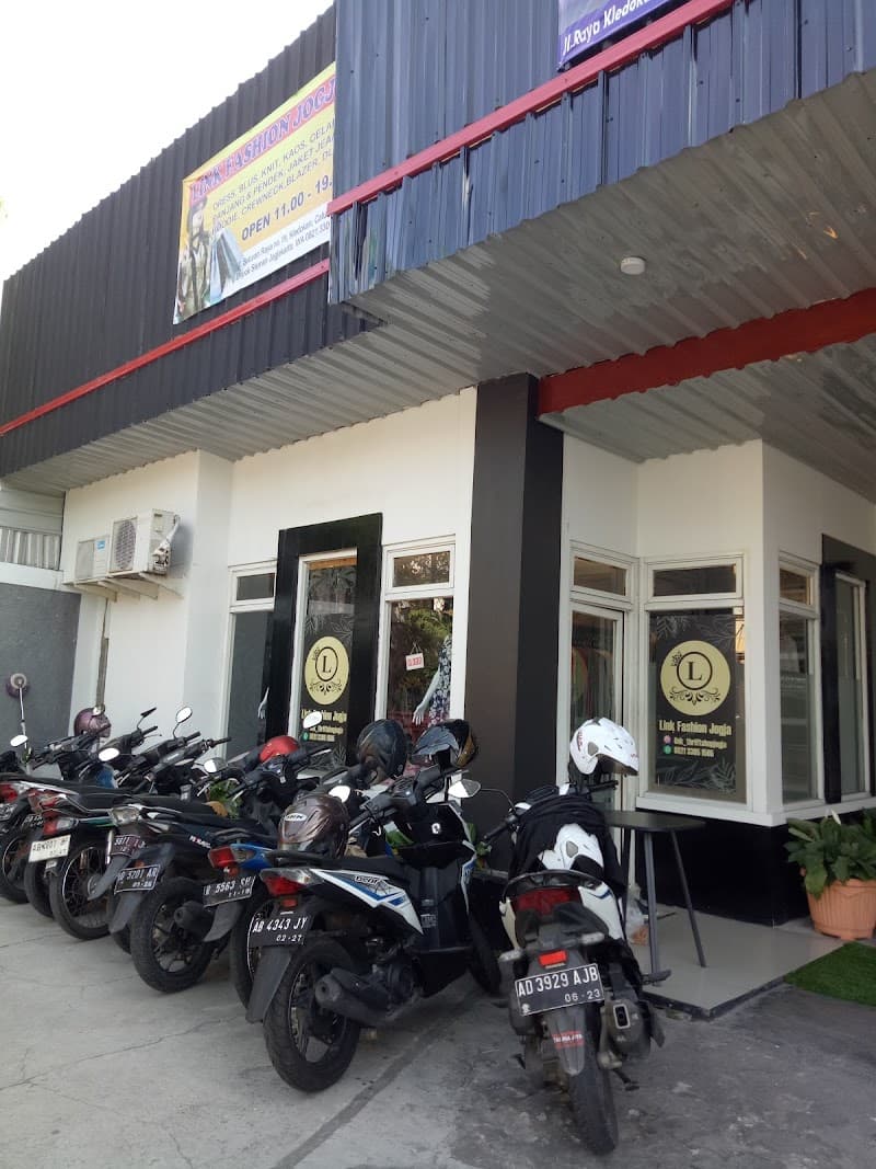 Nino'Q Familly Massage & Spa. Sleman photo