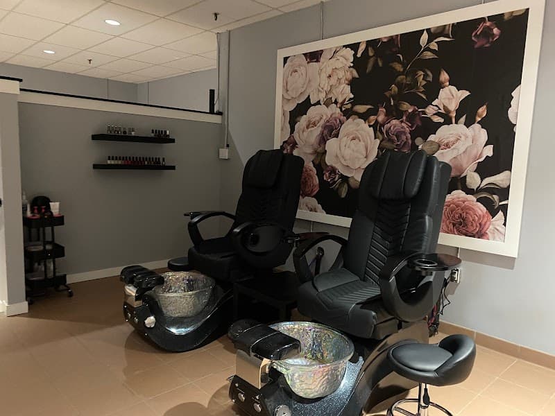 NipRock She Shed Red Rock photo