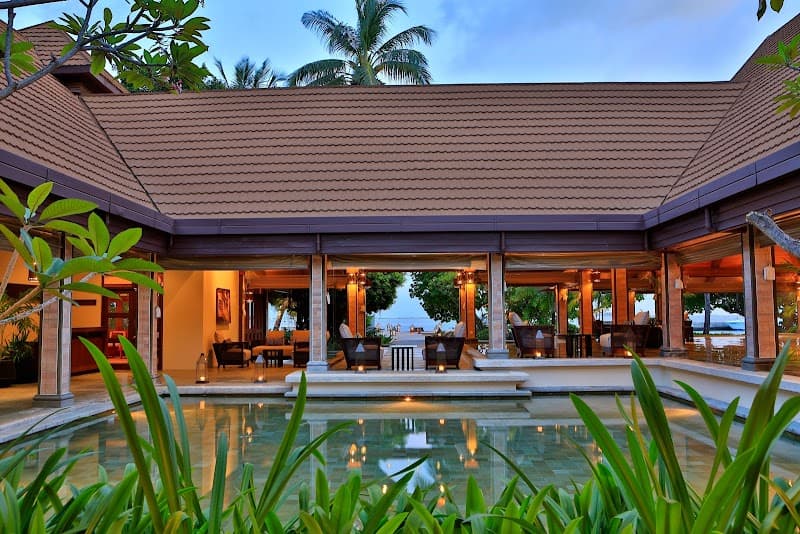 NIVA Kurumba Maldives North Malé Atoll photo