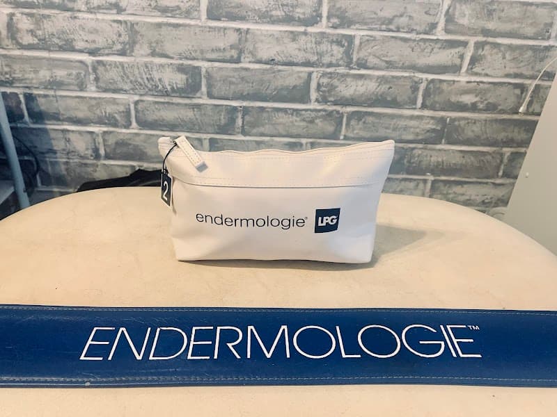 Non Invasive Body Treatments Glendale photo