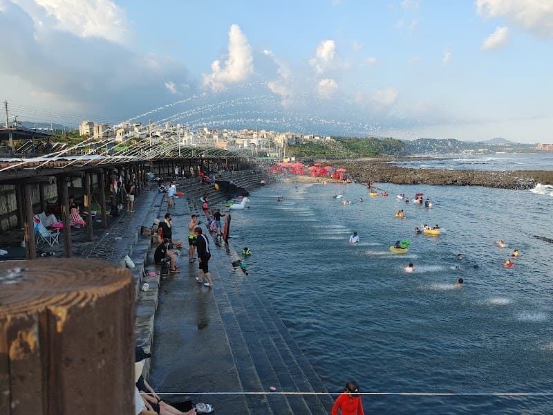 Nonjitmul Sea Water Foot Bath Coffee Shop Seogwipo City photo