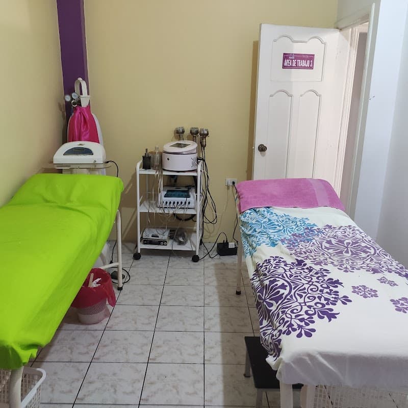Noria Reducción de Peso y Medidas Santo Domingo de los Colorados photo