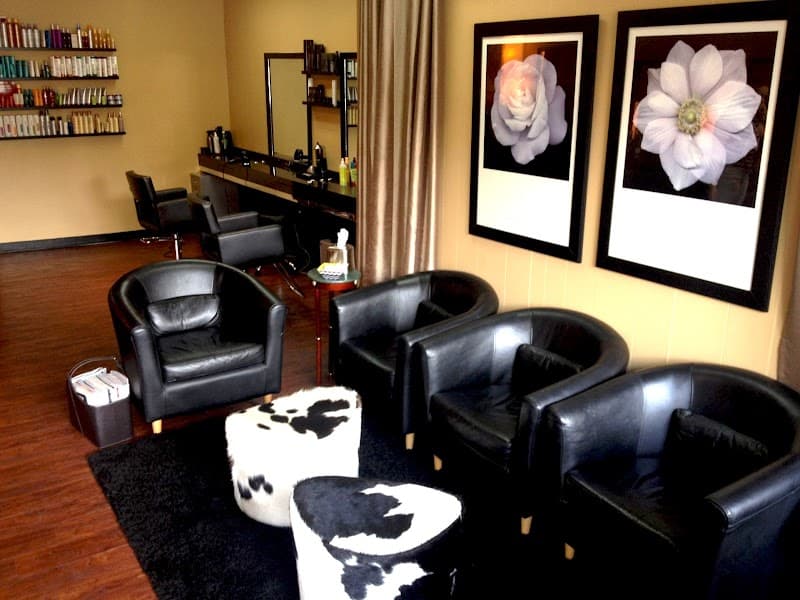 Novita Salon and Spa CAMBRIDGE photo