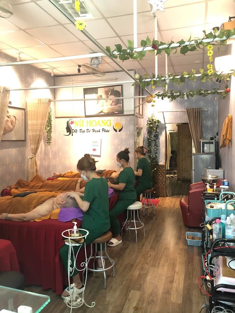 Nữ Hoàng Sắc Đẹp Quận 5 photo