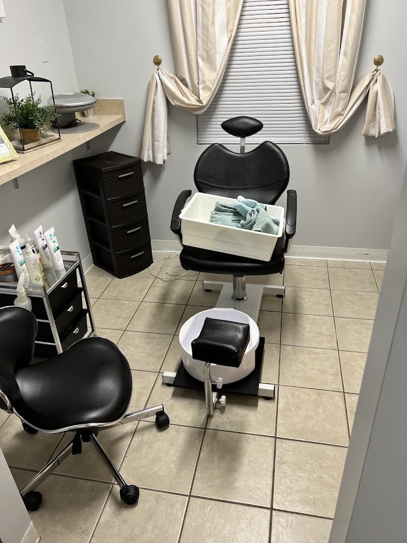 Nzuri Nails and Spa Cincinnati photo
