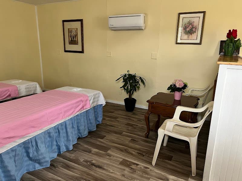 Oasis Therapeutic Massage Dewey photo