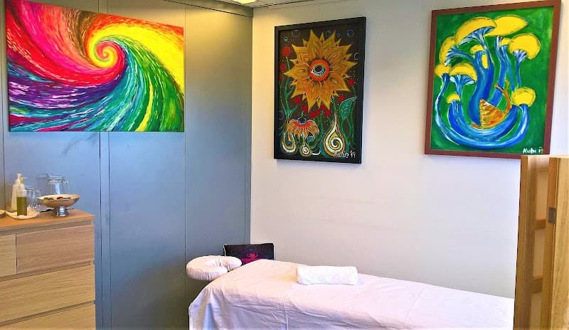 Oleh-Oleh, praktijk voor holisme en pitjit massage Riethoven photo