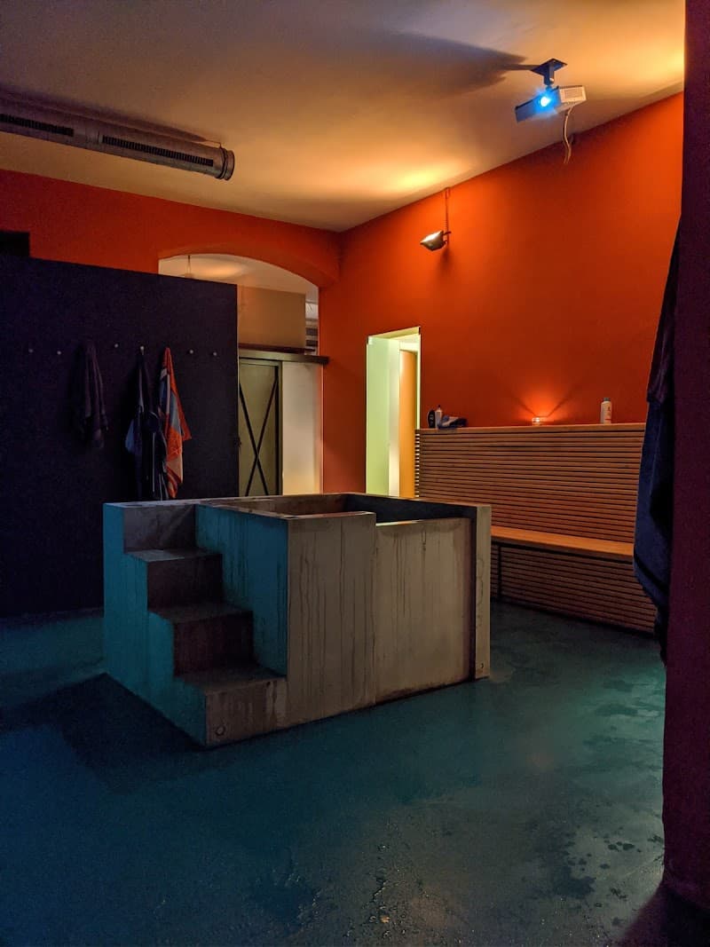 Olivin Wellness Lounge Sauna Berlin photo