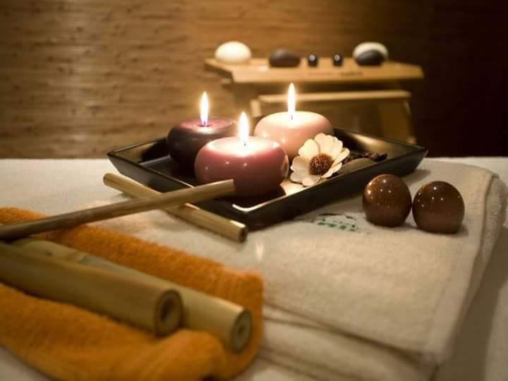 Oman Corner Spa Massage Center Al Kharjiyah Street photo