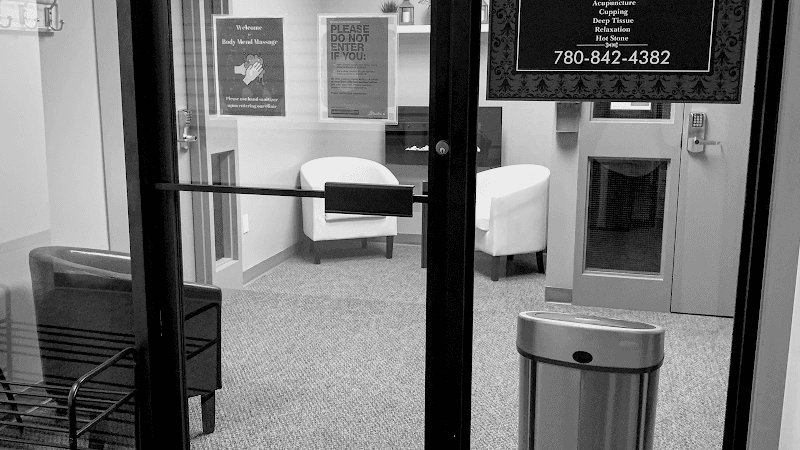 Orthopedic massage by Kerry Smith Wainwright photo