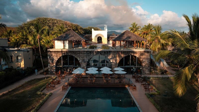 OUTRIGGER Mauritius Beach Resort Quatre Bornes Town photo