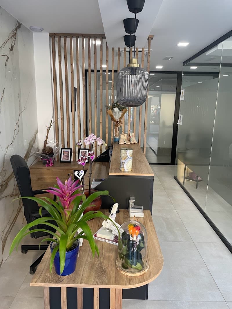 Ozzie Gil - OzBodywork Torremolinos photo