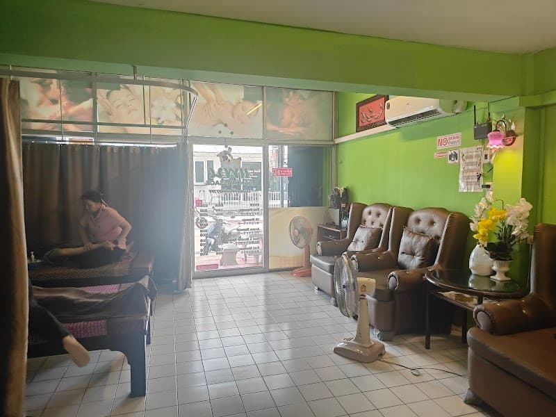 P. Panphet Thai Massage Chonburi photo