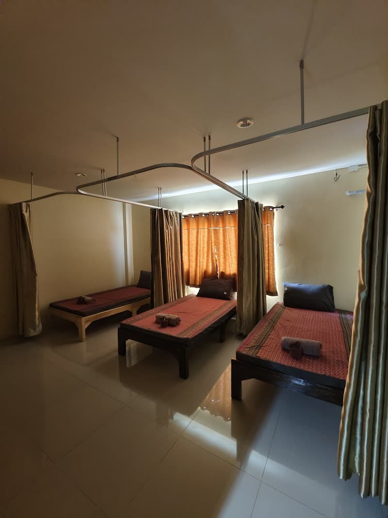 Pa Uay Line Massage Health Massage Mae Sai photo