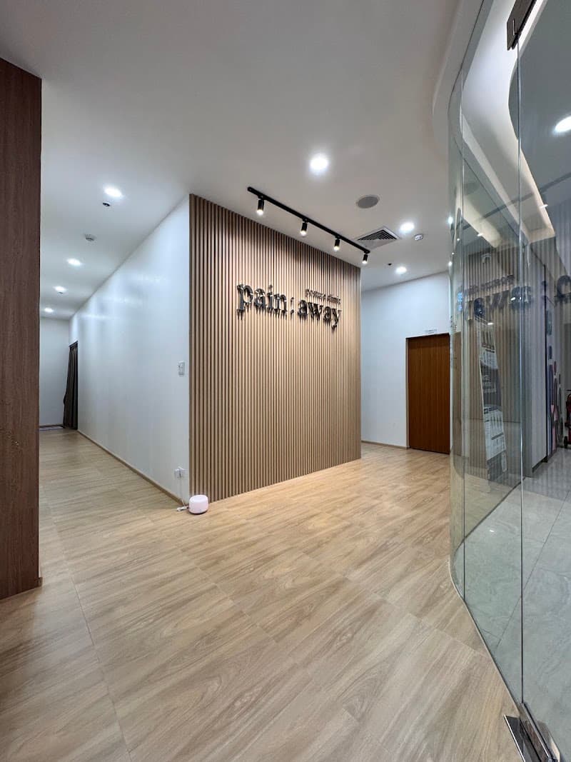 Painless Chiropractic Massage in Takeo City Egao Kaifuku Seitai Takeo photo