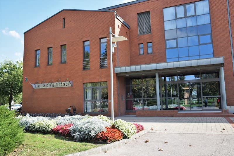 Paksi Gyógyfürdő photo
