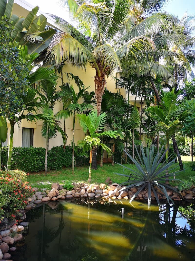 Palm Beach Resort & Spa Sanya photo