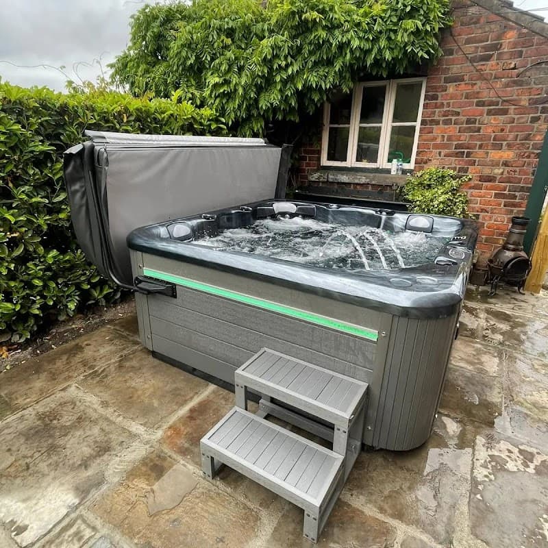 Palm Spas Pilsley photo