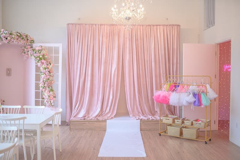 Pamper Me Prettee Long Beach photo