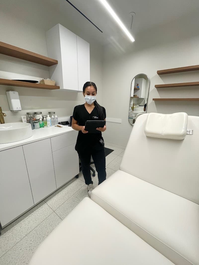 Paradise secret laser clinic and Spa Toronto photo