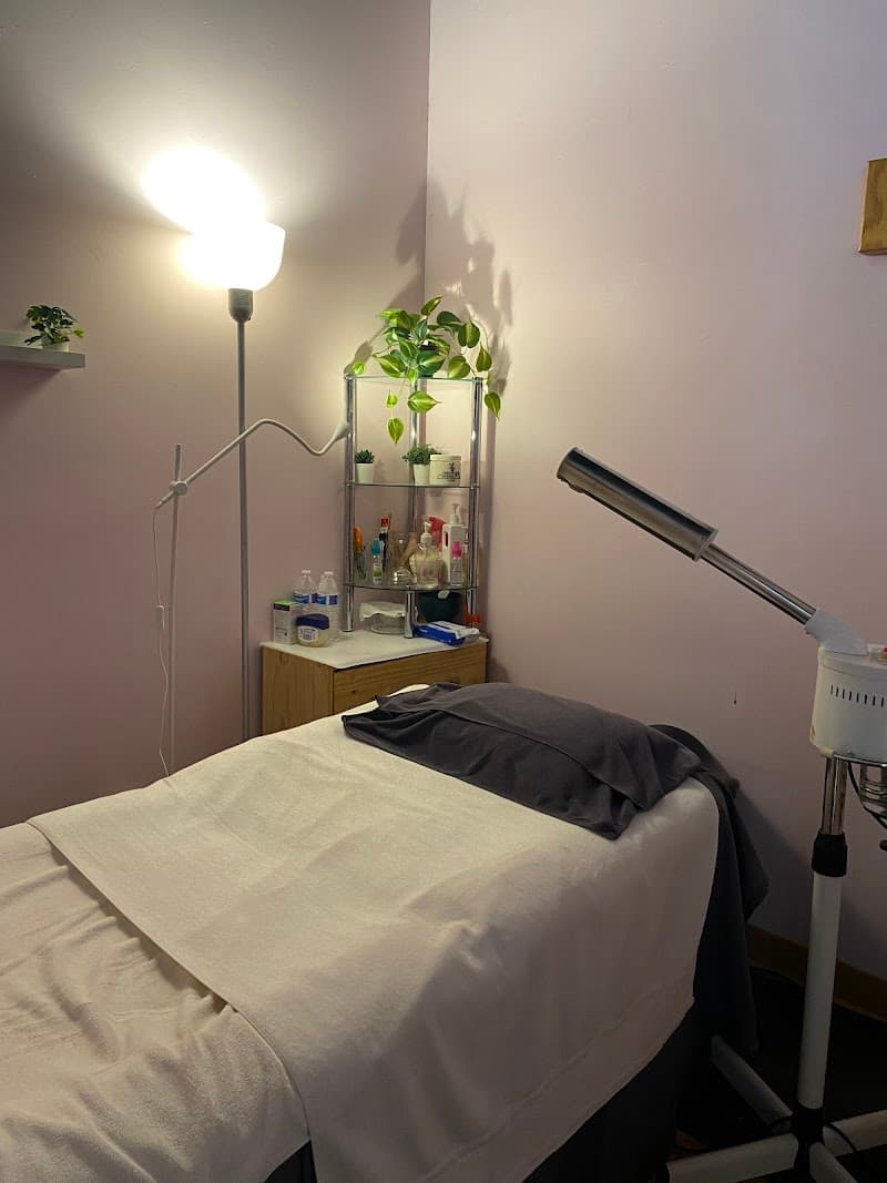 Paradise Unisex Spa Chicago photo