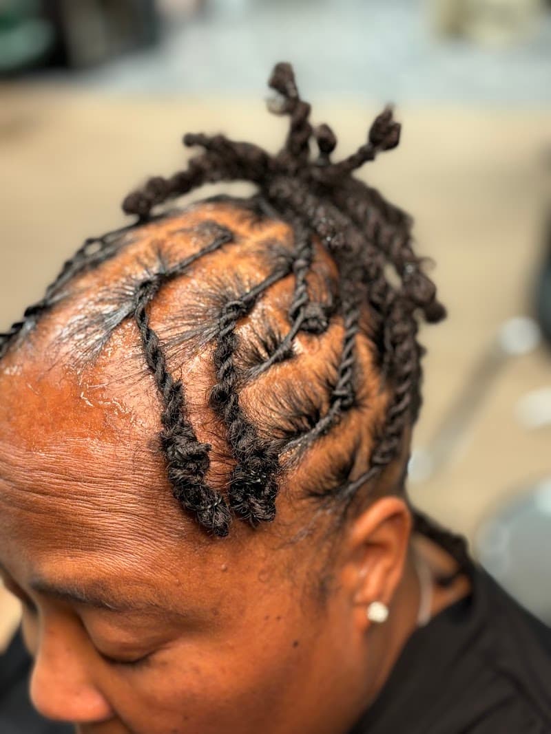 Paris N Co Salon & Spa Toledo photo