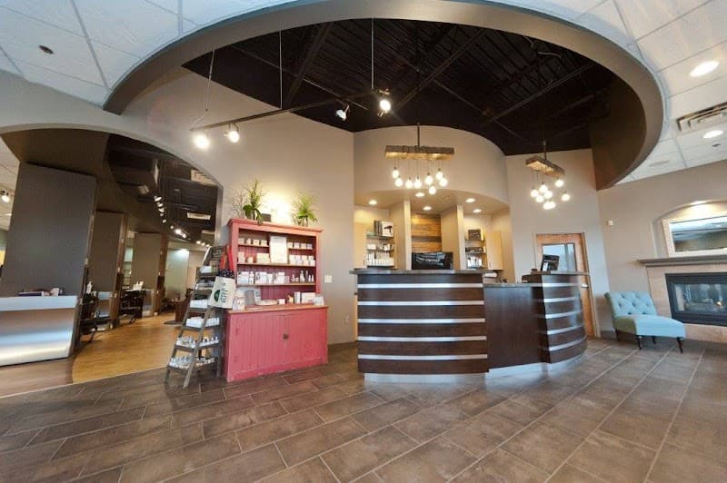 Parlour 9 Salon & Spa Lakeville photo