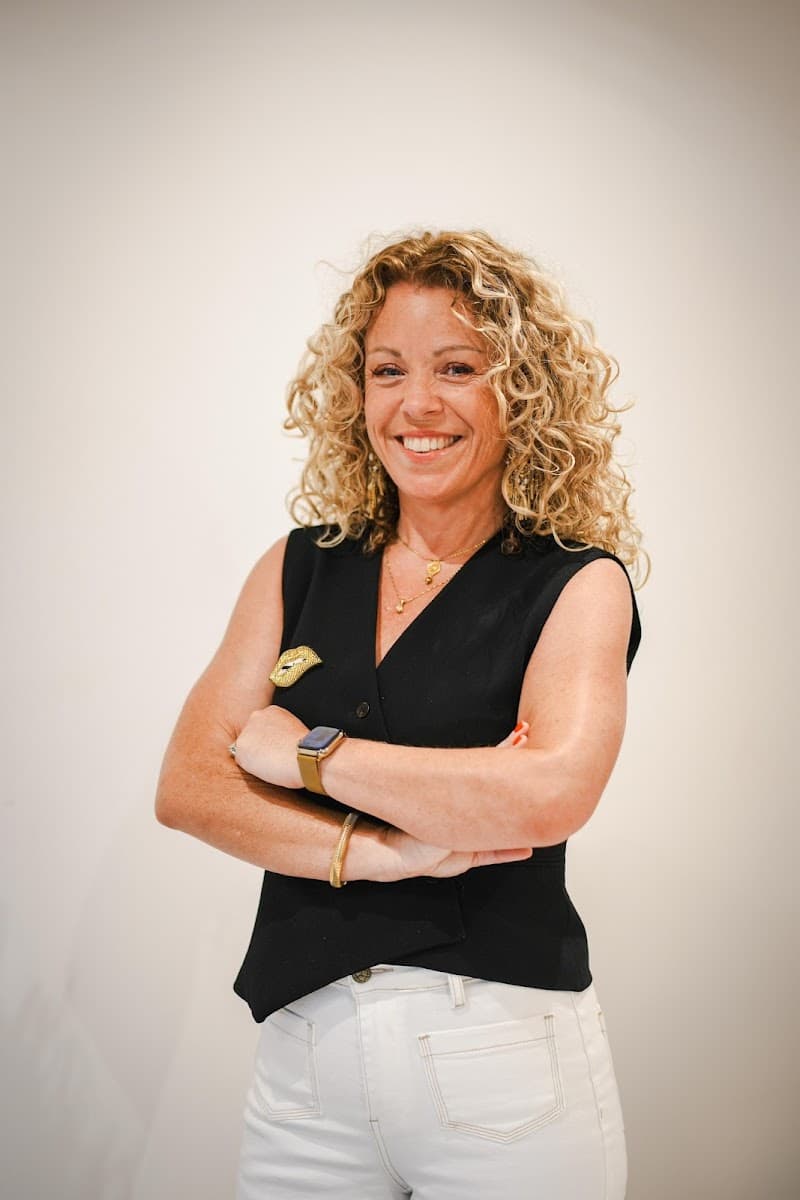 Patricia Gardie Soins Renata França Caen photo