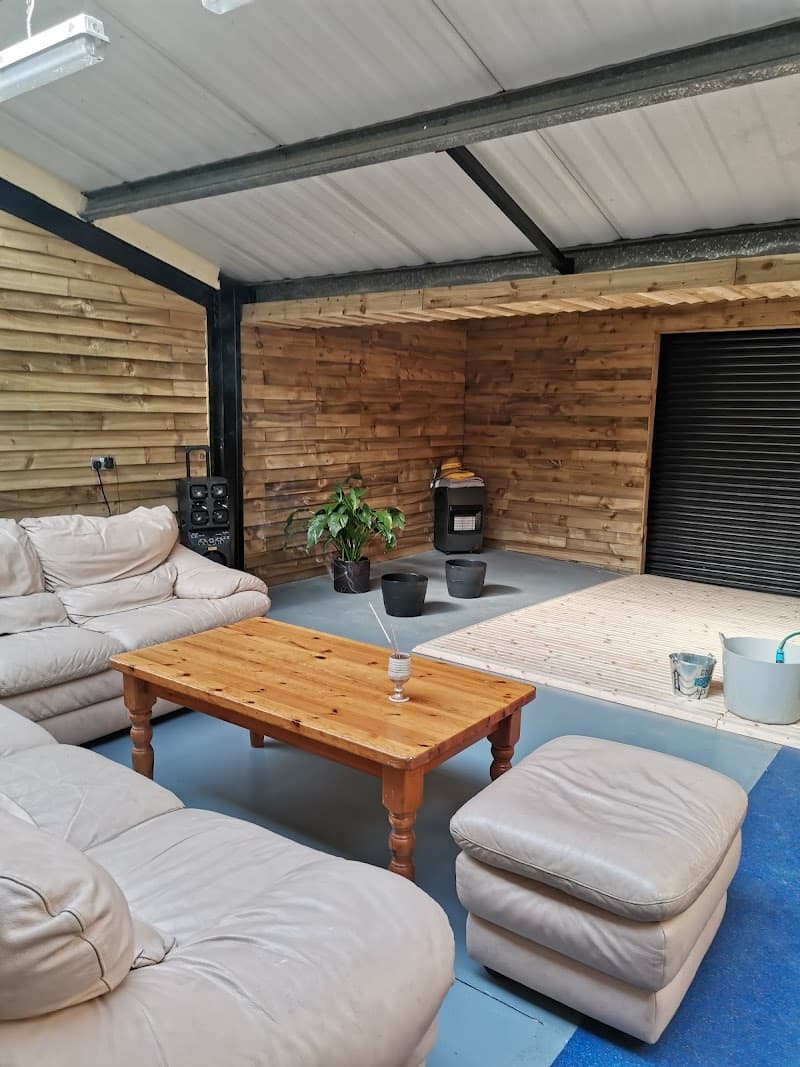 Peaceful Escape Centre ltd; Pirtis Bradforde; Bania v Bradforde/ Leeds photo