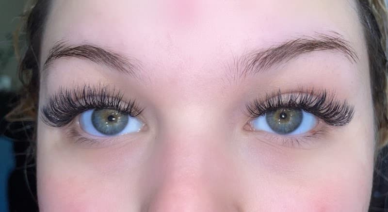 Peachy's Beautique Greer photo