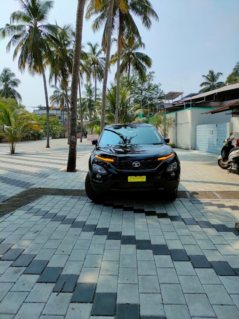 Pearl Beauty Spa Punkunnam, Kuttanellur, Thrissur District, Kerala. photo