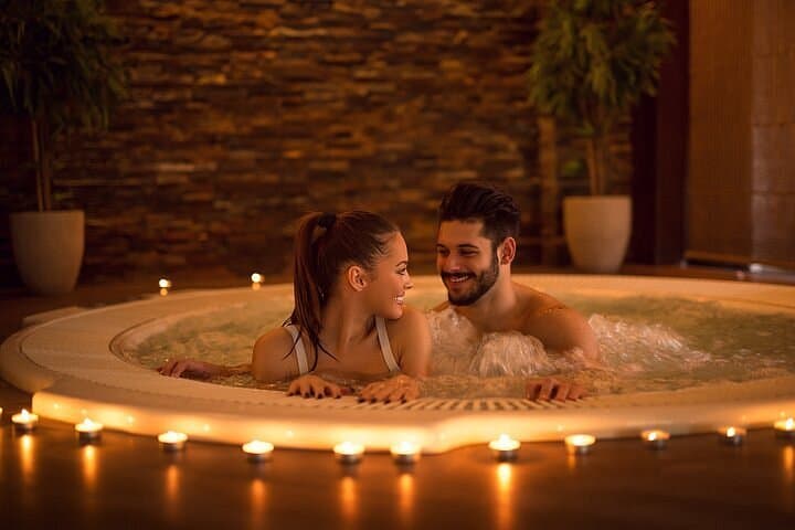 Pearl Luxury Spa Surat photo