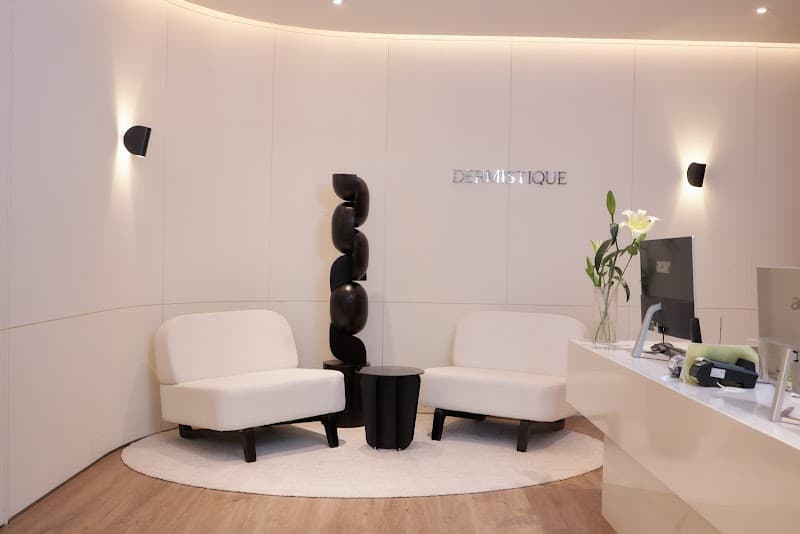 Pelo Dermis Clinic Omar Asbi cosmetics & spa Jat photo