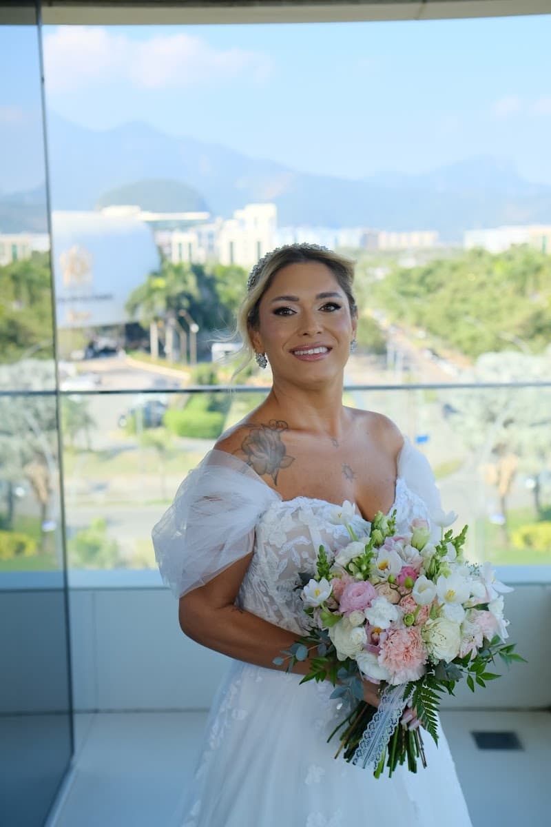 Pés nos Céus/massagem e bronze à jato Rio de Janeiro photo