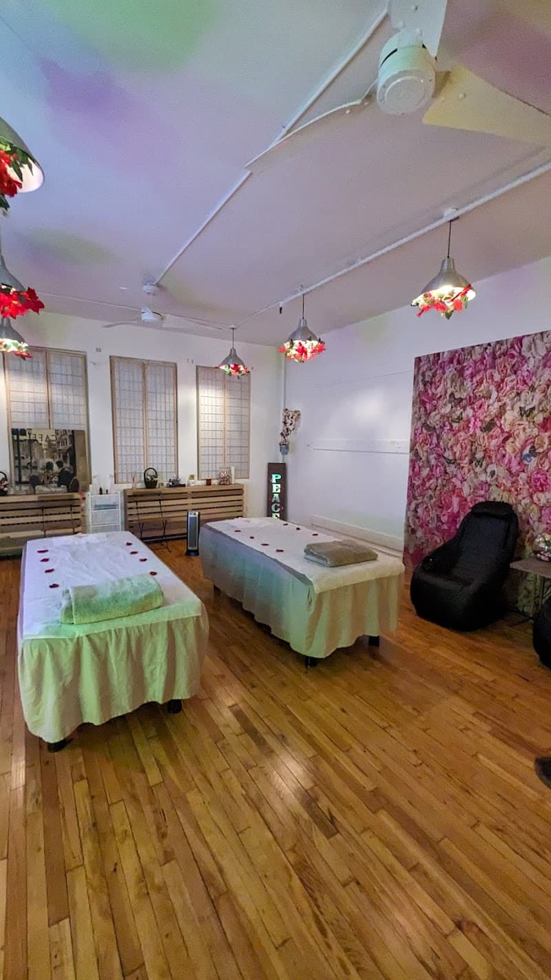 Petal Rooms Spa New York photo