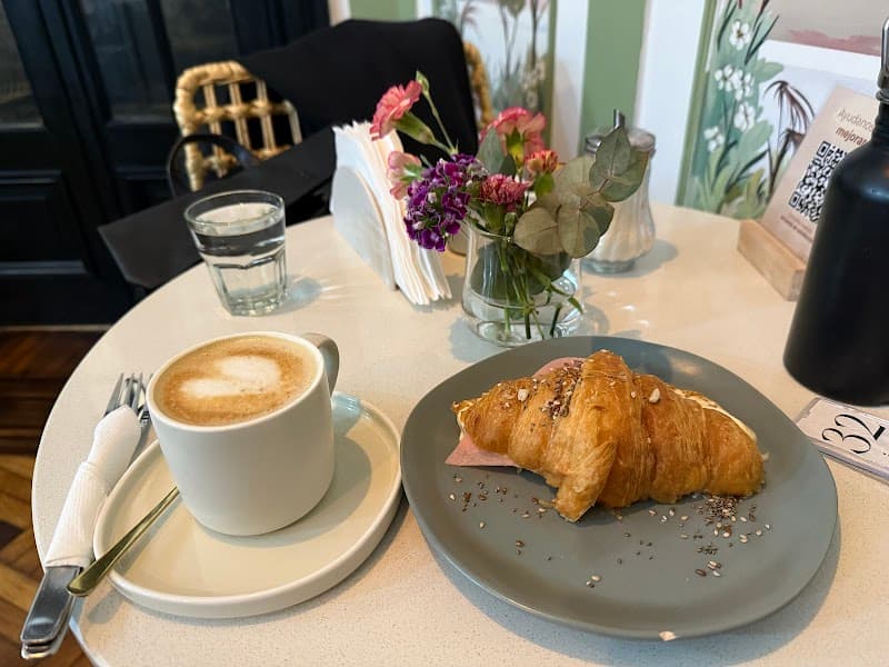 Petit Spa Krong Siem Reap 17254 photo