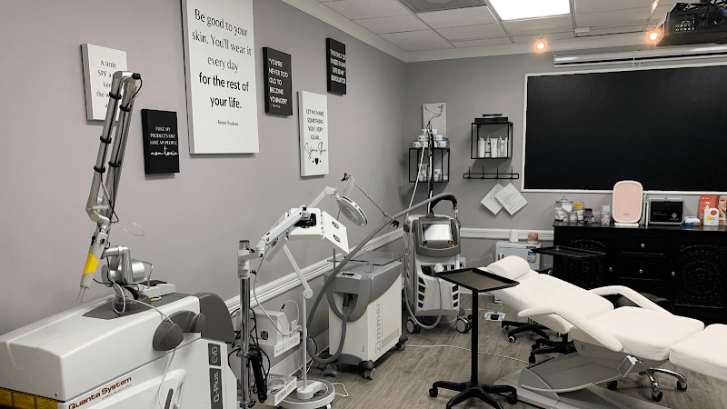 PF Wellness & Spa Maryland Heights photo
