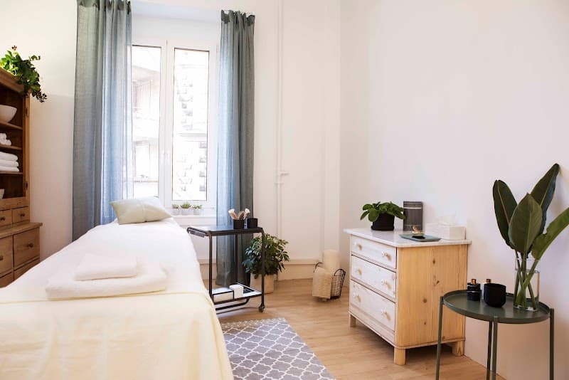 Phenthiwa Spa Healthy Natural Beauty Zürich photo