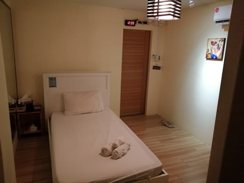 Phinthong Spa Bangkok photo