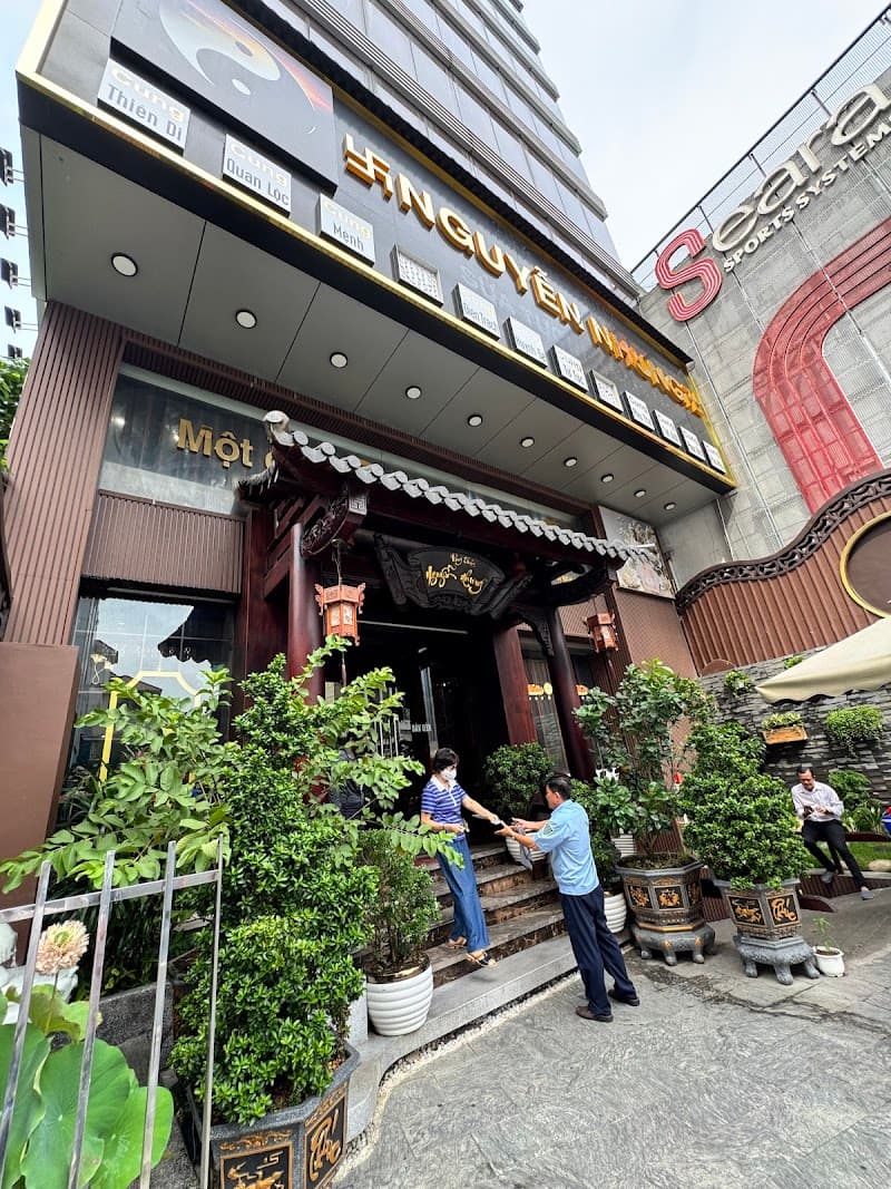 Phun Mày Phong Thuỷ Quận 6 photo