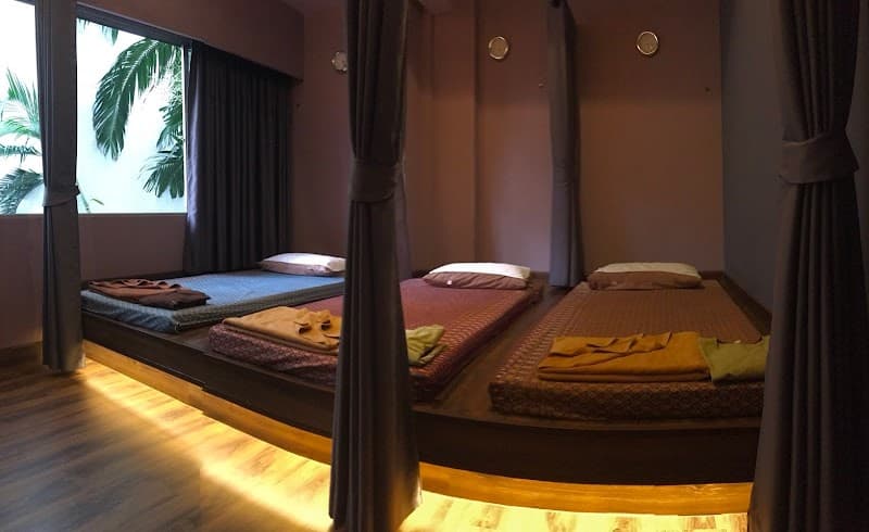 Phurada Traditional Thai Massage Bangkok photo