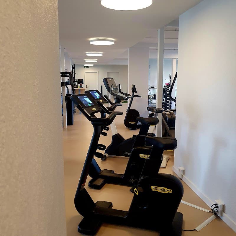 Physio van den Nobelen Thun photo