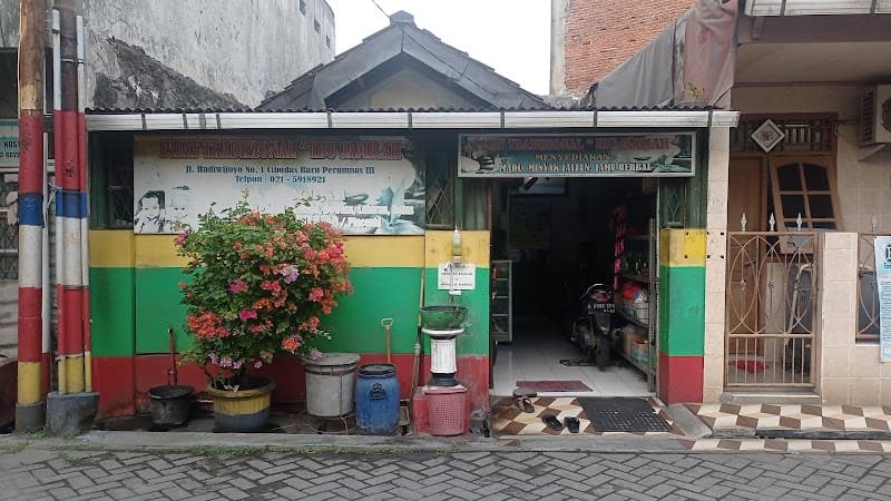 Pijat Tradisional Ibu Jamilah Tangerang photo
