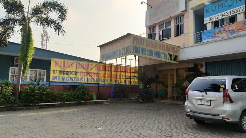PIJAT URUT Cipanas Cianjur Bekasi photo