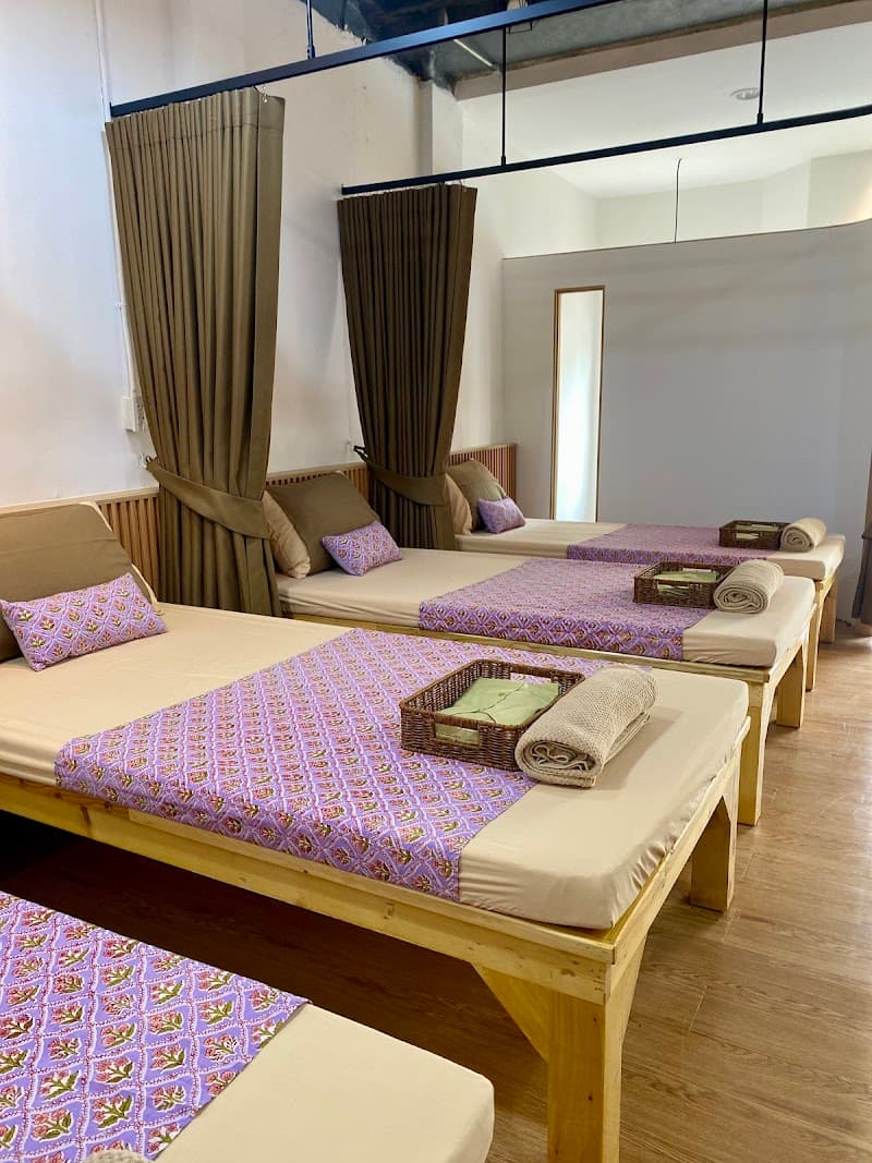 Pinglada Beauty Massage Bangkok photo