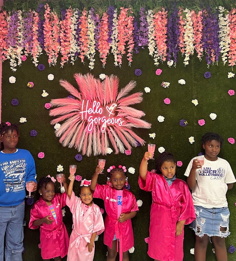 Pink Hippo Luxury Kids Spa Baton Rouge photo